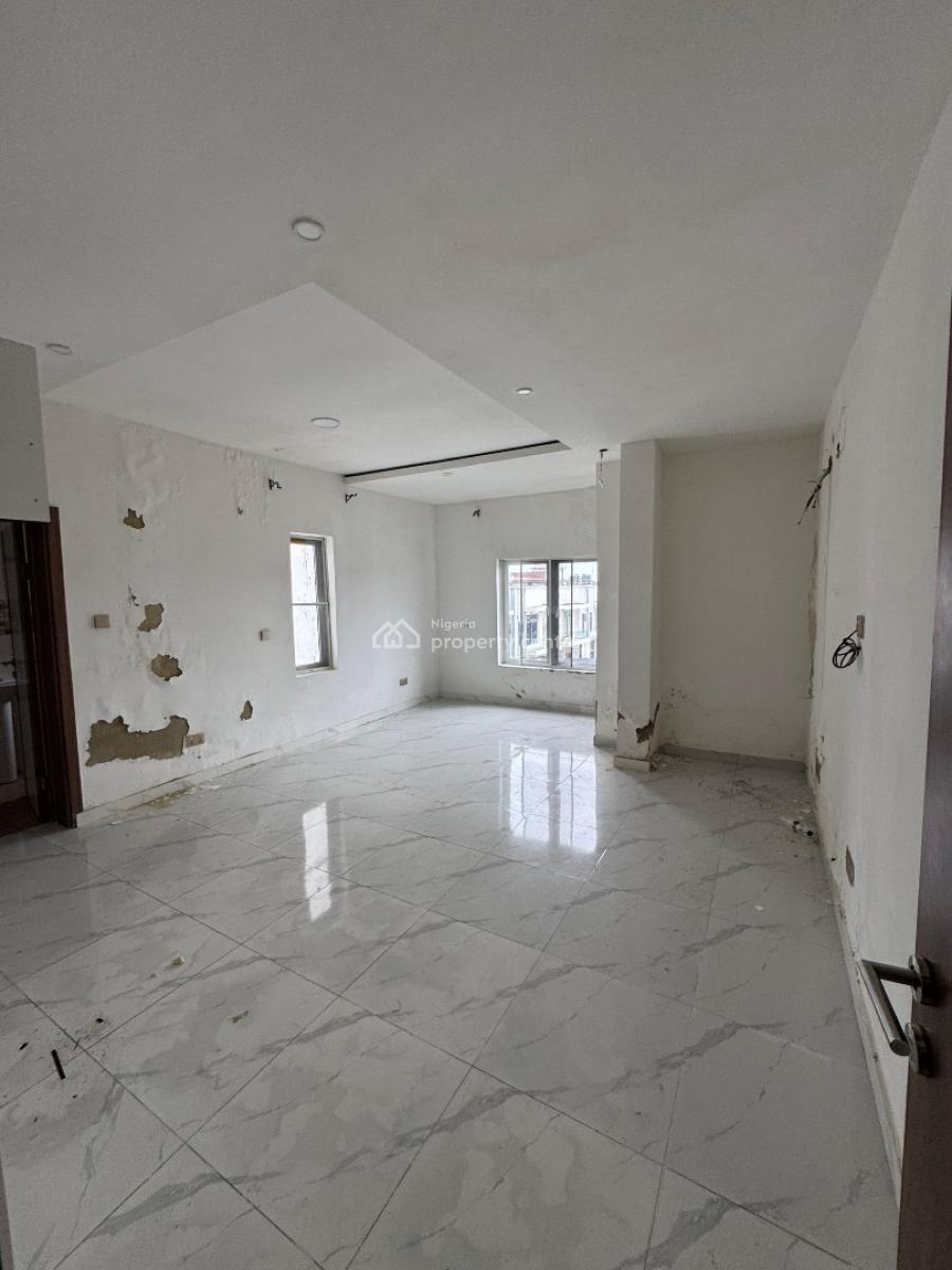 Spacious 3 Bedroom Apartment, Osapa, Lekki, Lagos, Flat / Apartment for Rent