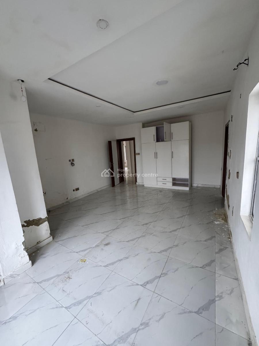 Spacious 3 Bedroom Apartment, Osapa, Lekki, Lagos, Flat / Apartment for Rent