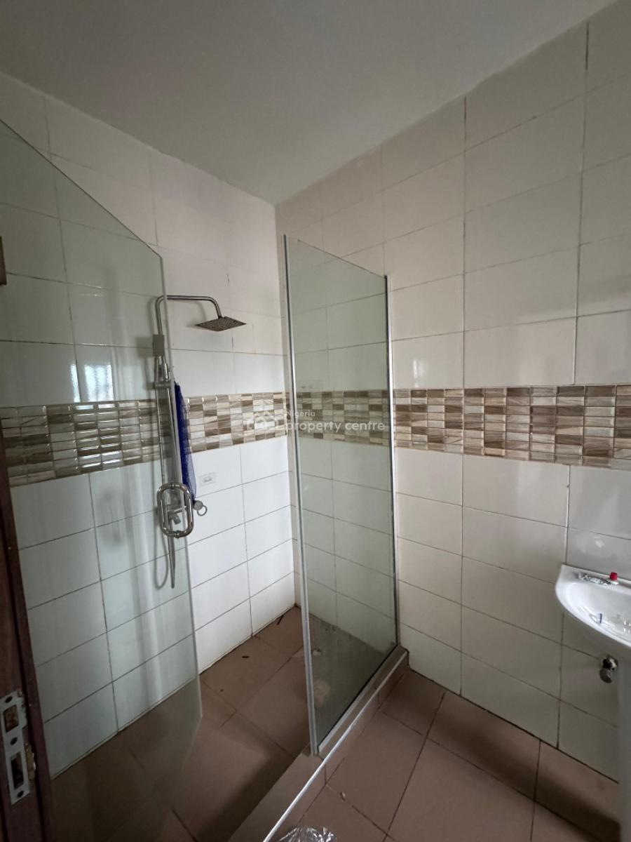 Spacious 3 Bedroom Apartment, Osapa, Lekki, Lagos, Flat / Apartment for Rent