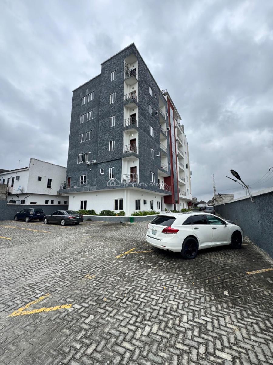 Spacious 3 Bedroom Apartment, Osapa, Lekki, Lagos, Flat / Apartment for Rent
