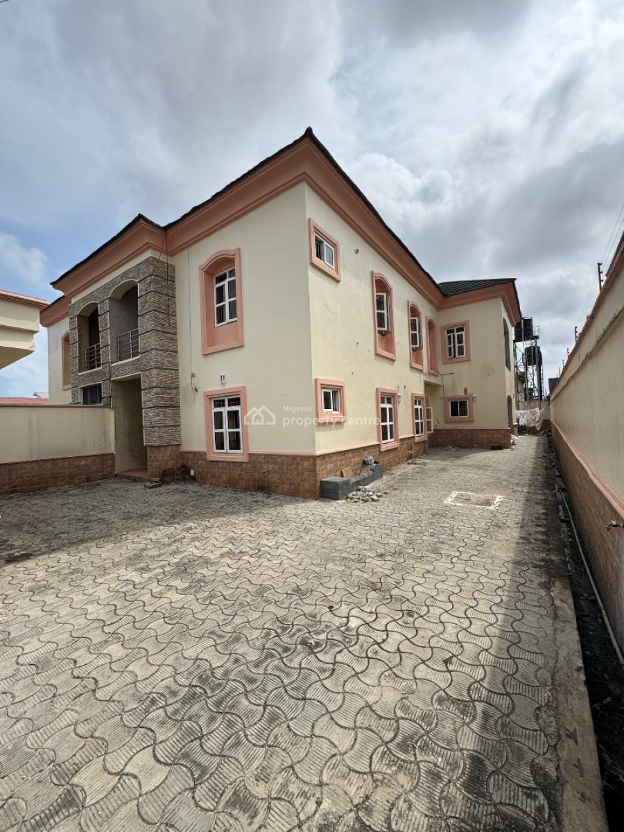 Spacious 4 Bedroom Semi Detached, Lekki Phase 1, Lekki, Lagos, Semi-detached Duplex for Rent
