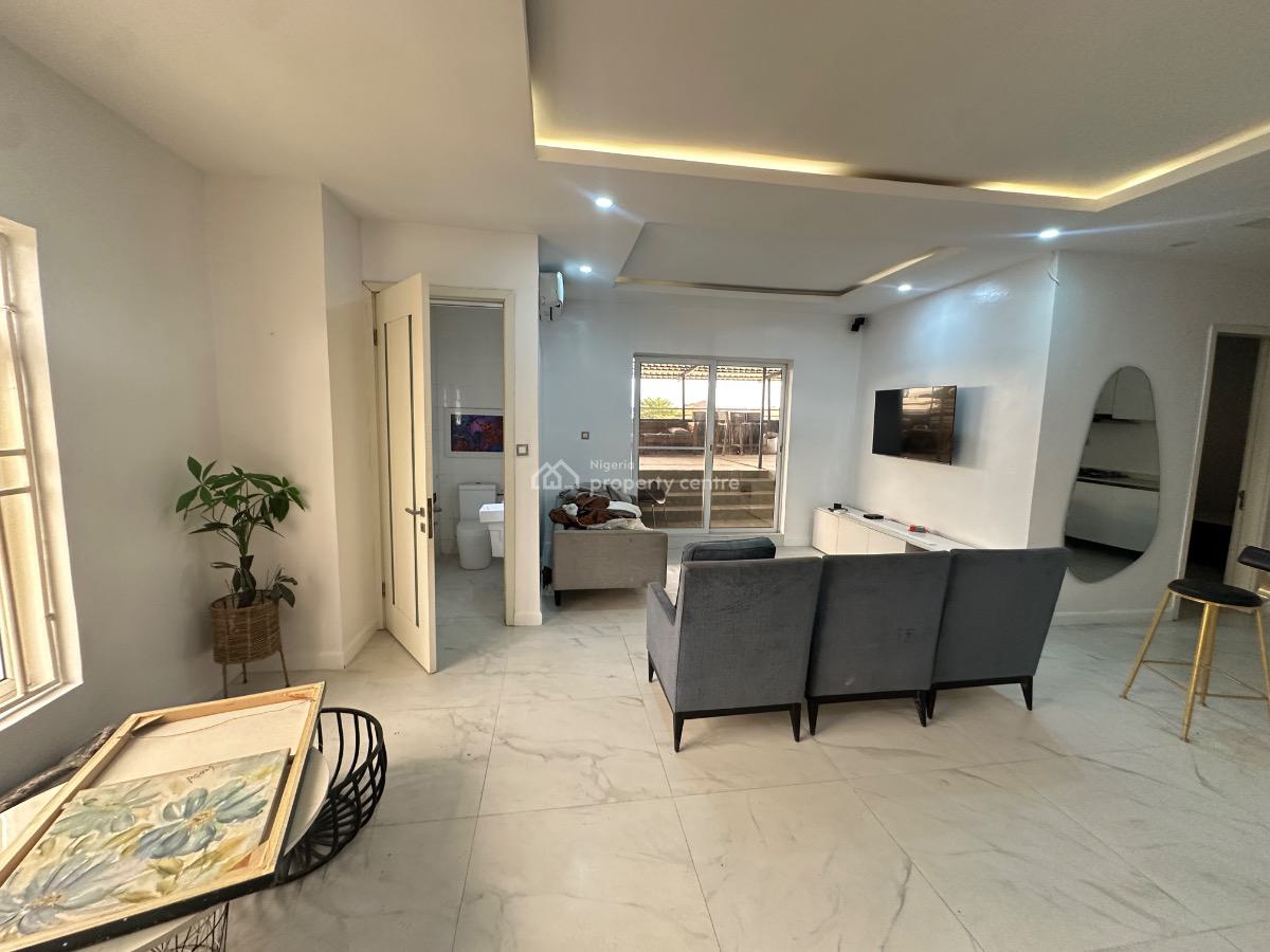 Fully Furnished and Serviced 2 Bedroom Penthouse, Lekki Phase 1, Lekki, Lagos, Flat / Apartment for Rent