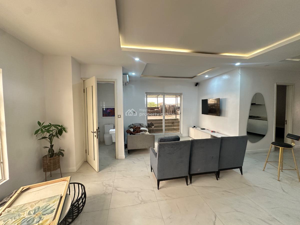 Fully Furnished and Serviced 2 Bedroom Penthouse, Lekki Phase 1, Lekki, Lagos, Flat / Apartment for Rent