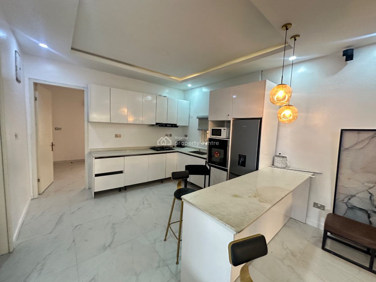 Fully Furnished and Serviced 2 Bedroom Penthouse, Lekki Phase 1, Lekki, Lagos, Flat / Apartment for Rent