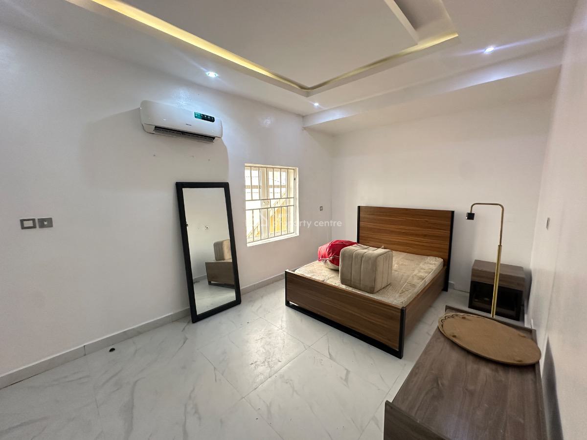 Fully Furnished and Serviced 2 Bedroom Penthouse, Lekki Phase 1, Lekki, Lagos, Flat / Apartment for Rent