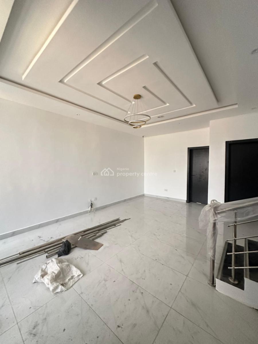 Elegant 4-bedroom Semi-detached Duplex with Bq, Lekki, Lagos, Semi-detached Duplex for Sale
