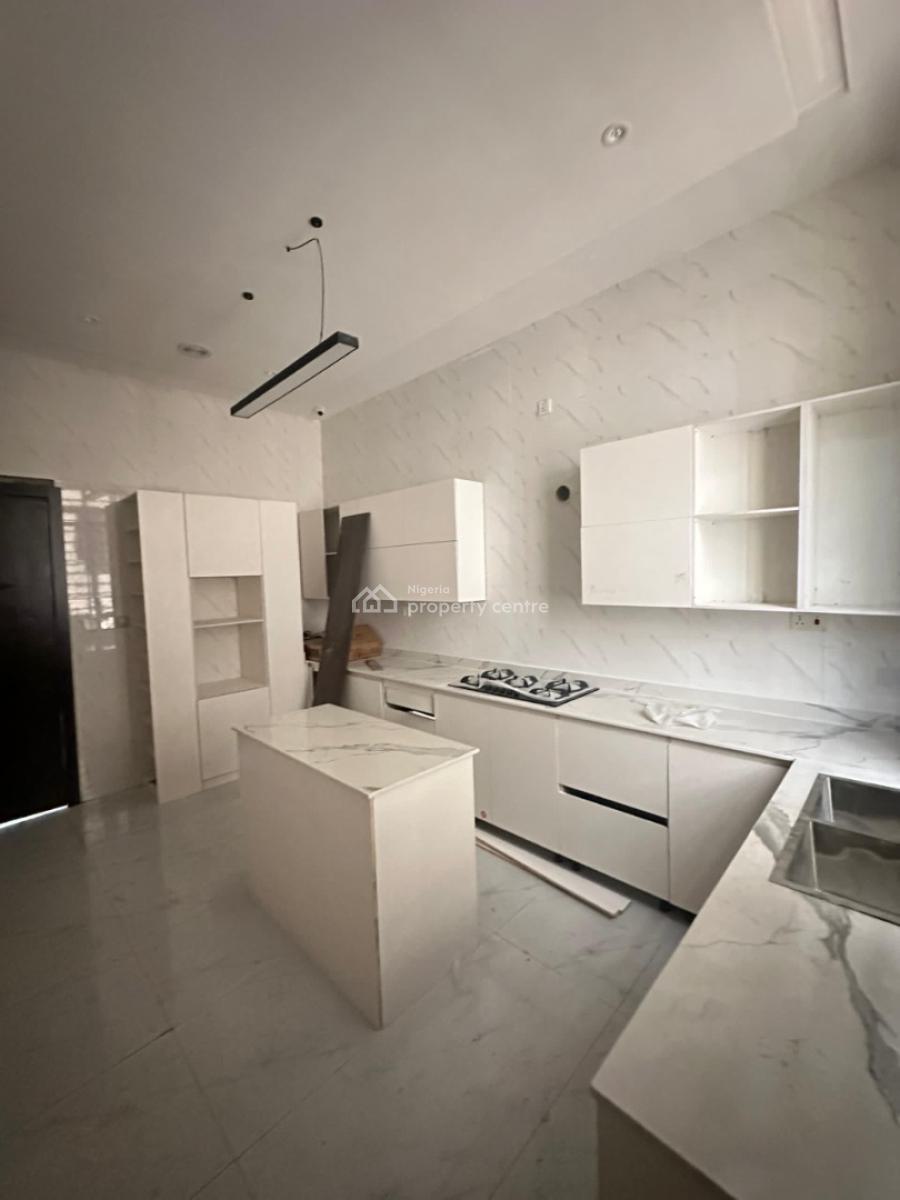 Elegant 4-bedroom Semi-detached Duplex with Bq, Lekki, Lagos, Semi-detached Duplex for Sale