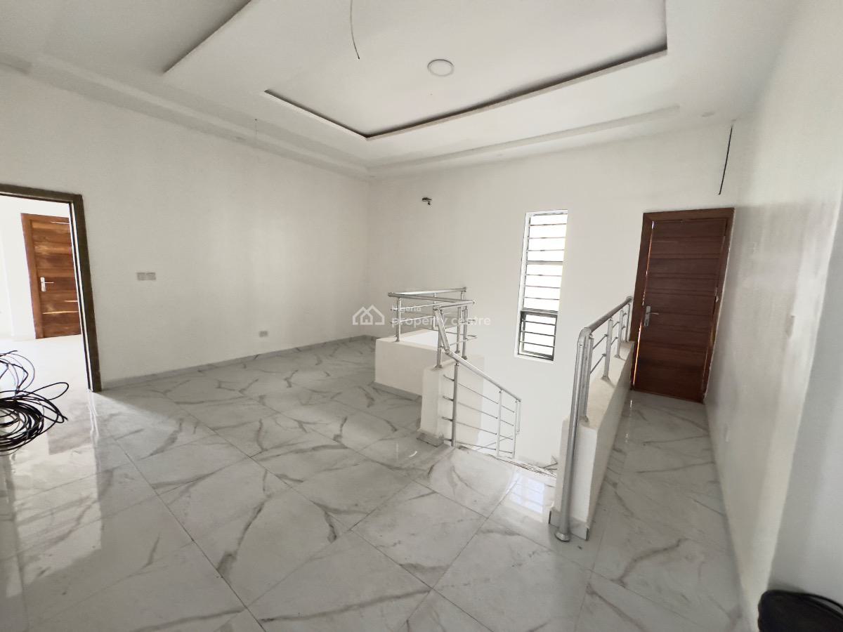 5 Bedroom Fully Detached Duplex in a Secure Estate, Chevron, Lekki, Lagos, Detached Duplex for Sale