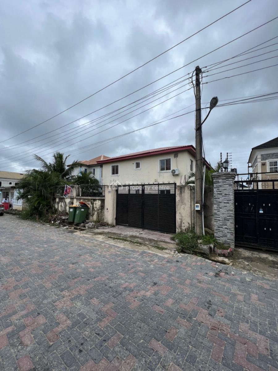 House, Badore, Badore, Ajah, Lagos, Block of Flats for Sale