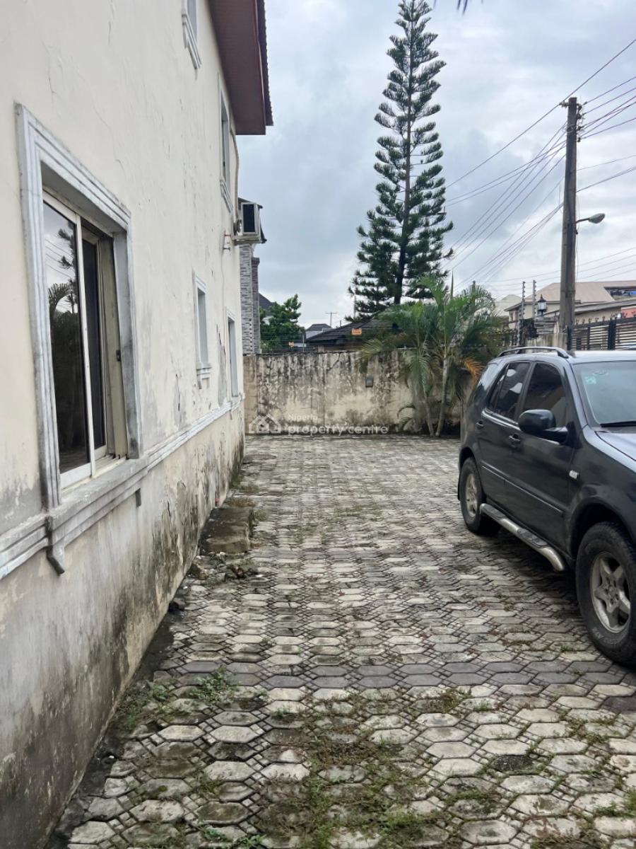 House, Badore, Badore, Ajah, Lagos, Block of Flats for Sale