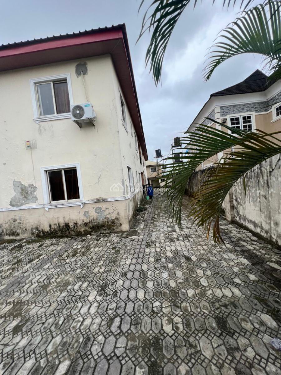 House, Badore, Badore, Ajah, Lagos, Block of Flats for Sale