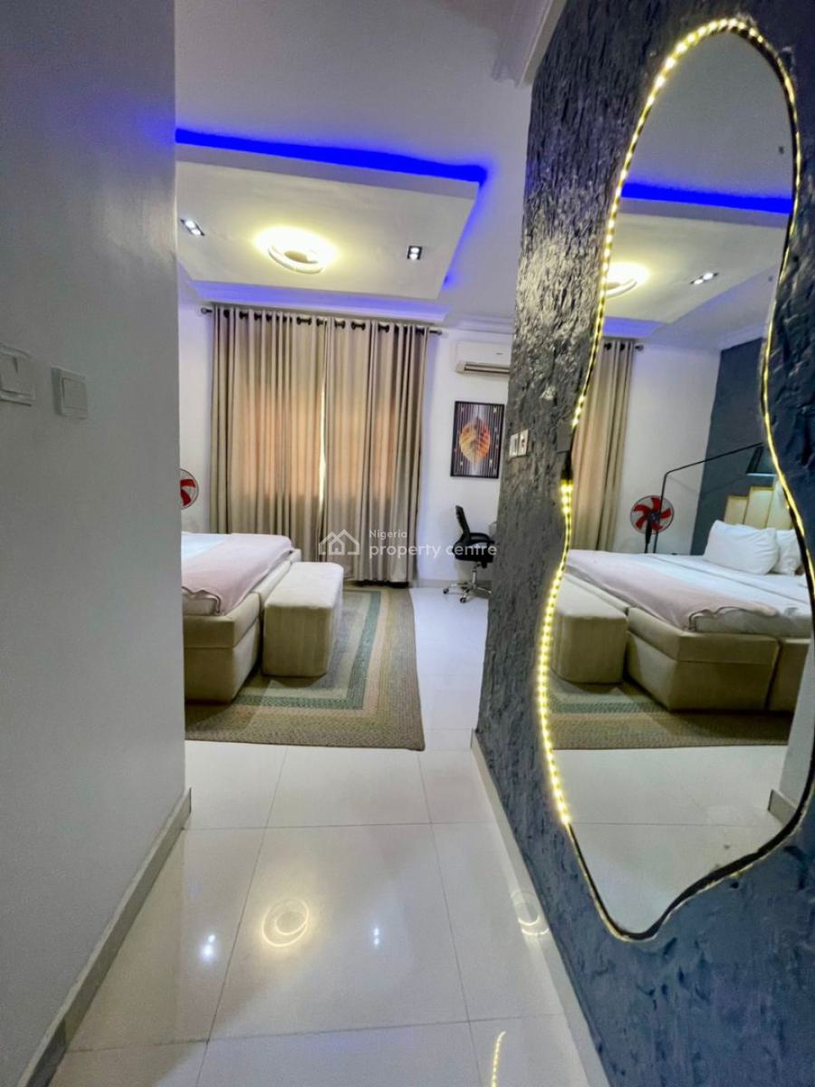 Super Cozy One Bedroom Apartment, Off Admiralty Way,phase 1, Lekki, Lagos, Flat / Apartment Short Let