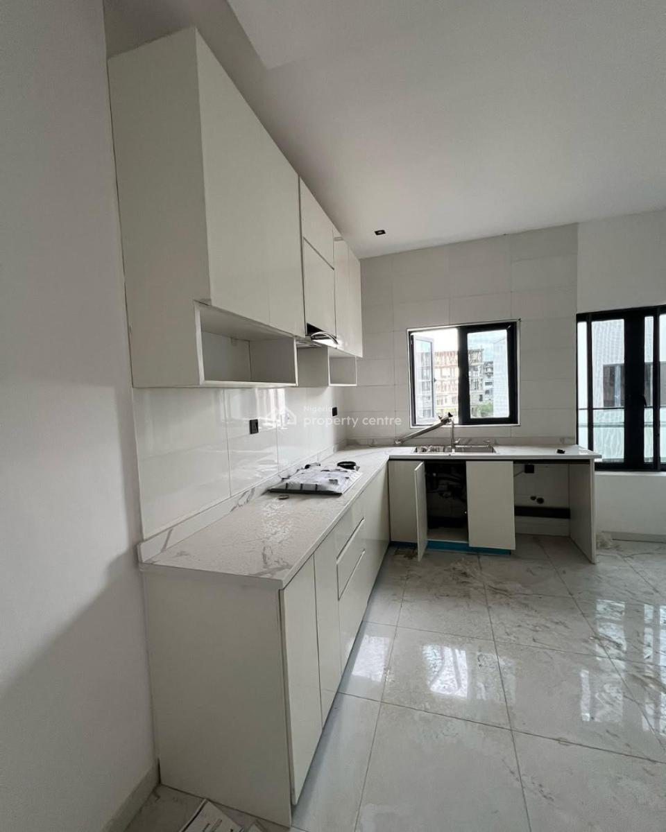 Brand New 2 Bedroom Apartment with Excellent Facilities, Lekki Phase 1, Lekki, Lagos, Flat / Apartment for Rent