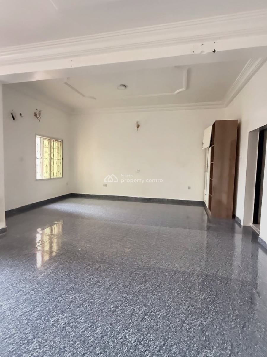 Luxury 6 Bedroom Spacious Terrace Duplex with Bq. Good Access Road, Serene Neighborhood, Katampe Extension, Katampe, Abuja, Terraced Duplex for Rent