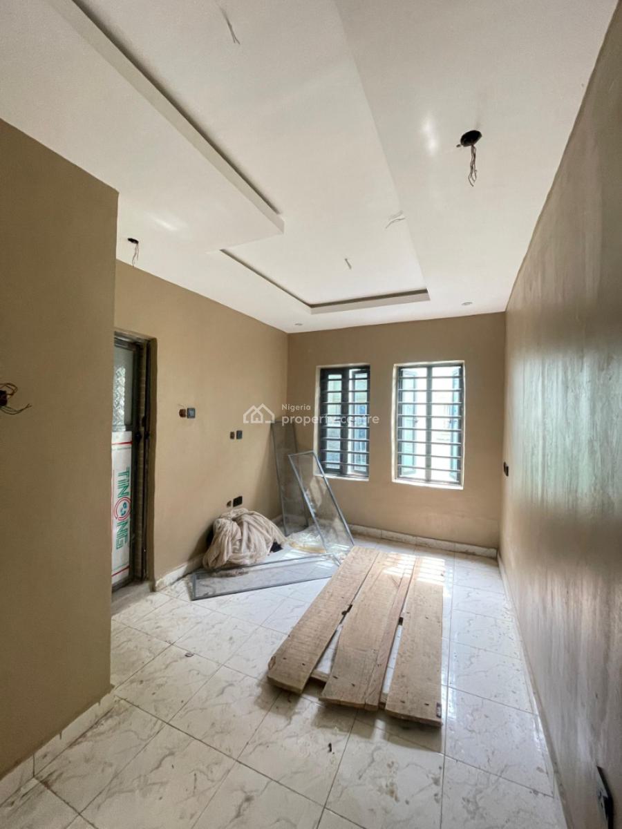 1 Bedroom Apartment, Surulere, Lagos, Flat / Apartment for Sale