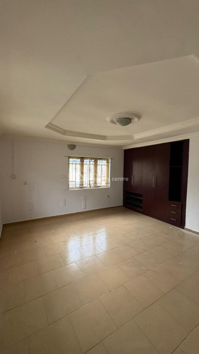 a Nice 4 Bedroom Duplex (self Compound), Kolapo Ishola Gra, Akobo, Ibadan, Oyo, Detached Duplex for Rent