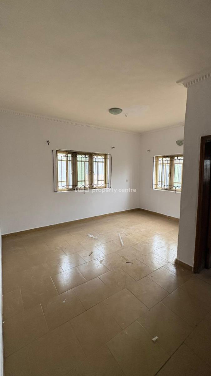 a Nice 4 Bedroom Duplex (self Compound), Kolapo Ishola Gra, Akobo, Ibadan, Oyo, Detached Duplex for Rent