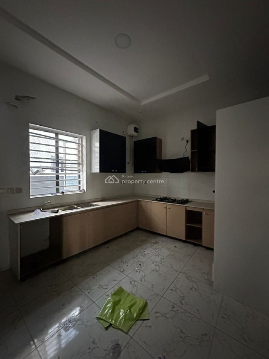 Nice 4bedroom Terrace Duplex, Orchid Road Before The Roundabout, Lekki Expressway, Lekki, Lagos, House for Rent