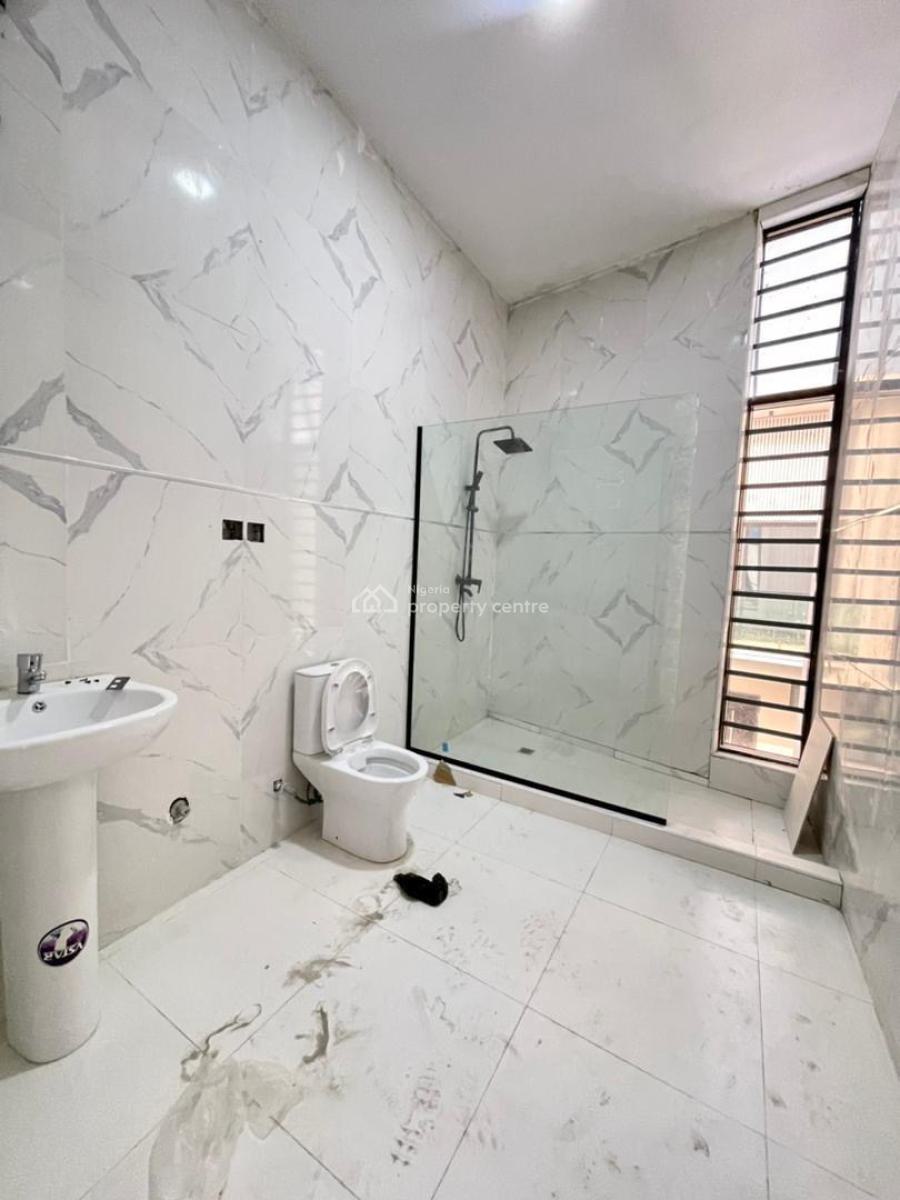 Exquisitely Finished 2 Bedroom Apartment with Elevator, Pool and Gym, Oniru, Victoria Island (vi), Lagos, Flat / Apartment for Sale