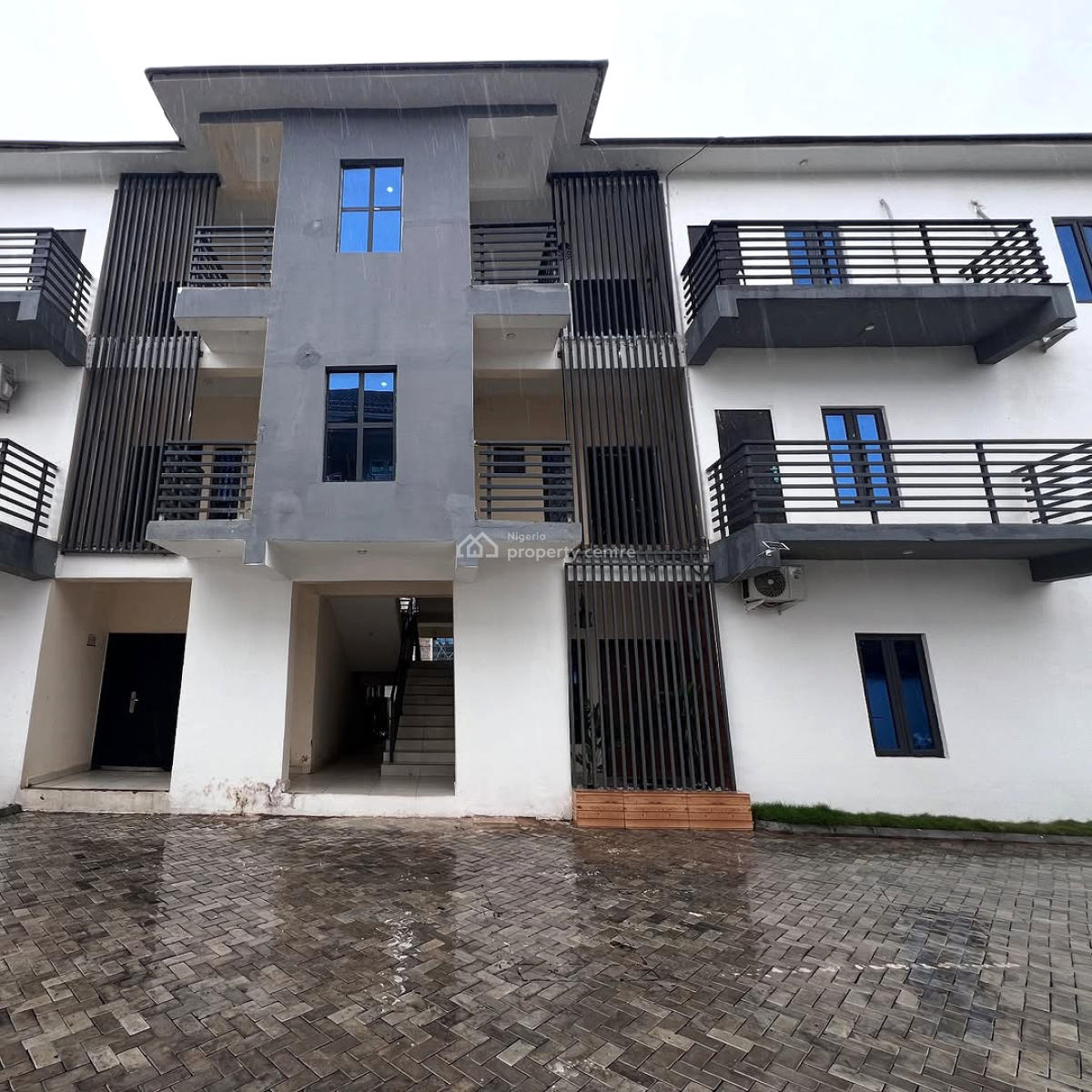 Tastefully Furnished Brand New 2 Bedroom Flat in Prime Location, Gilmore, Jahi, Abuja, Flat / Apartment for Sale