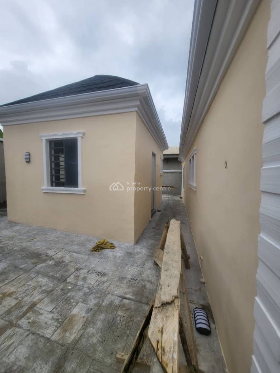 Standard 3 Bedroom Bungalow with All Modern Facilities, Elebu Oja, Akala Express, Ibadan, Oluyole, Oyo, Detached Bungalow for Sale