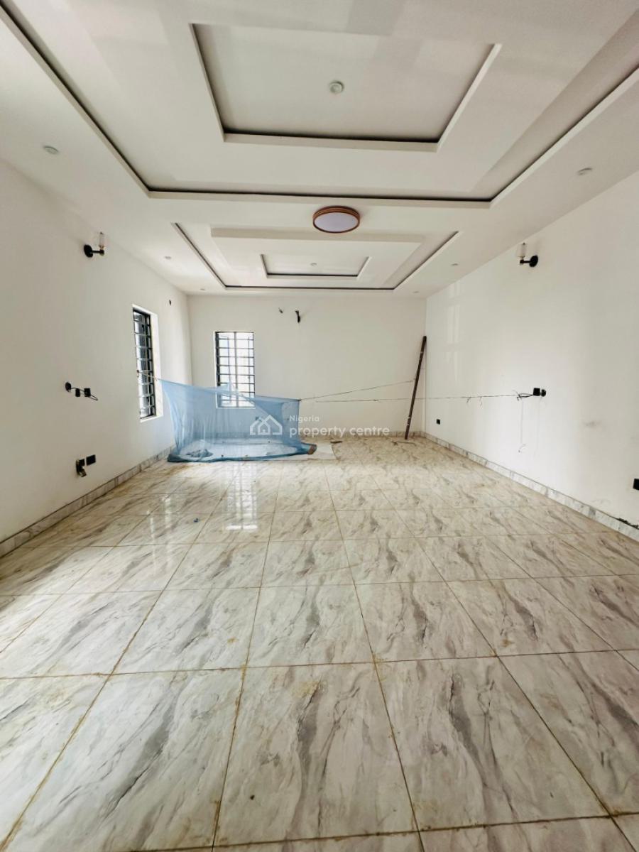 5 Bedroom Fully Detached House with a Room Bq in a Secured Estate., Gra Phase 2, Magodo, Lagos, Detached Duplex for Sale