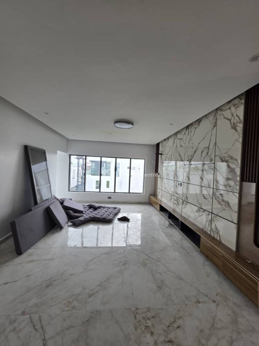 Massive 5 Bedrooms Semi Detached Duplex with Bq, Victory Park Estate, Osapa, Lekki, Lagos, House for Sale