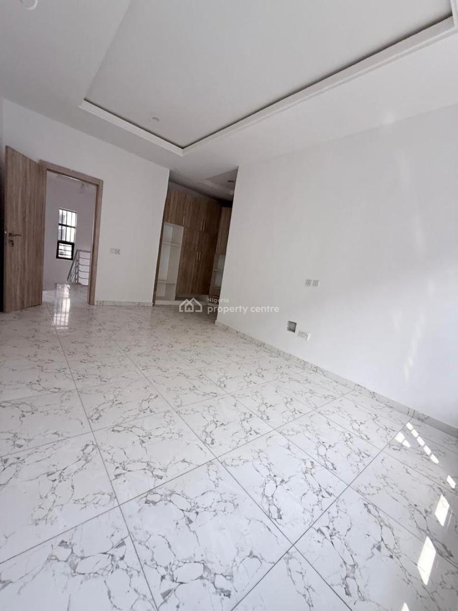 Spacious 4 Bedroom Terrace Duplex, Orchid Road, Lekki Expressway, Lekki, Lagos, Terraced Duplex for Sale