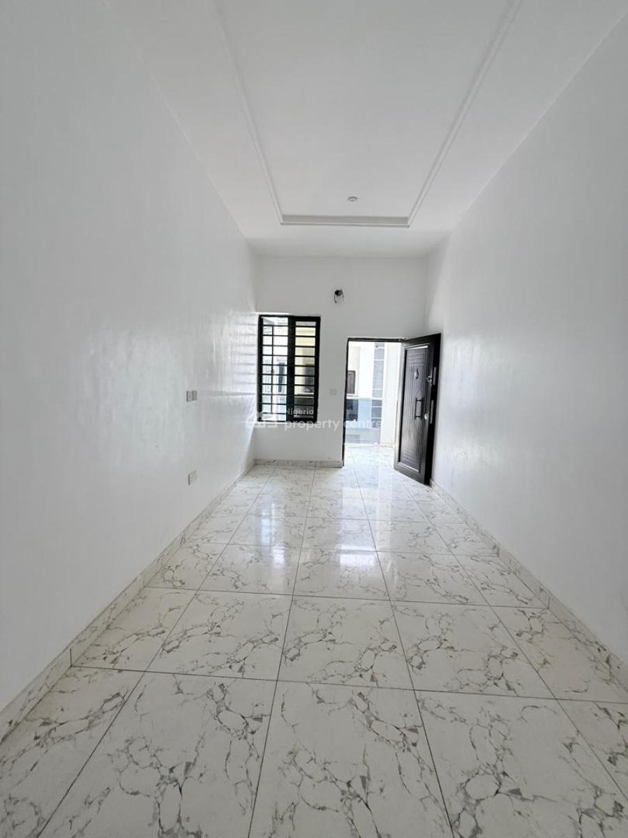 Spacious 4 Bedroom Terrace Duplex, Orchid Road, Lekki Expressway, Lekki, Lagos, Terraced Duplex for Sale