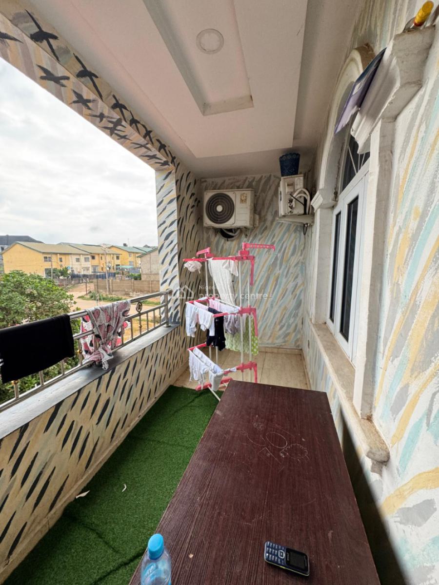 Nice 3 Bedroom Apartment, Life Camp, Abuja, Flat / Apartment for Rent