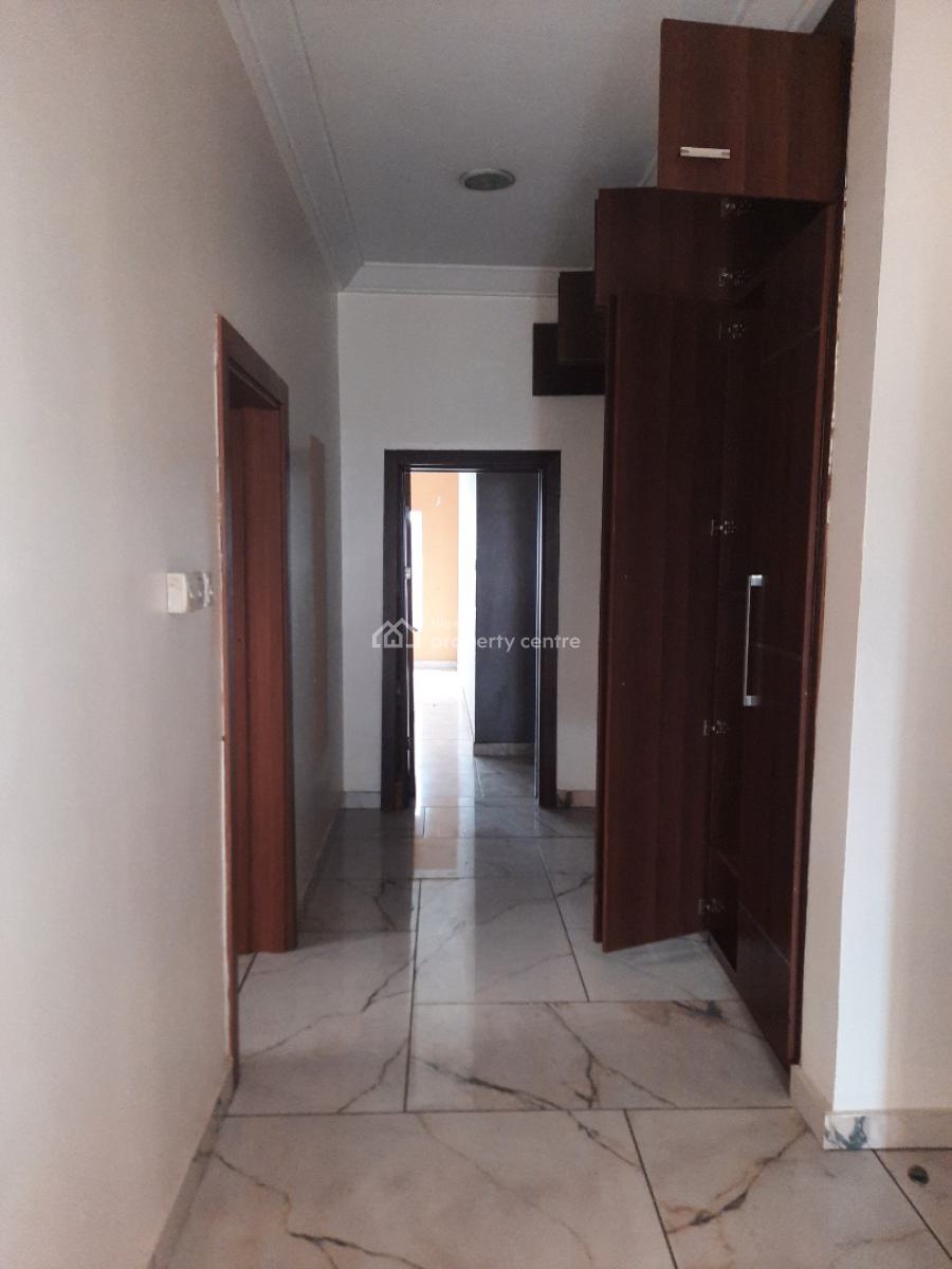 Massively Built 5bedroom Detached Luxury Home with 2rooms B.q, Ikeja Gra, Ikeja, Lagos, Detached Duplex for Rent