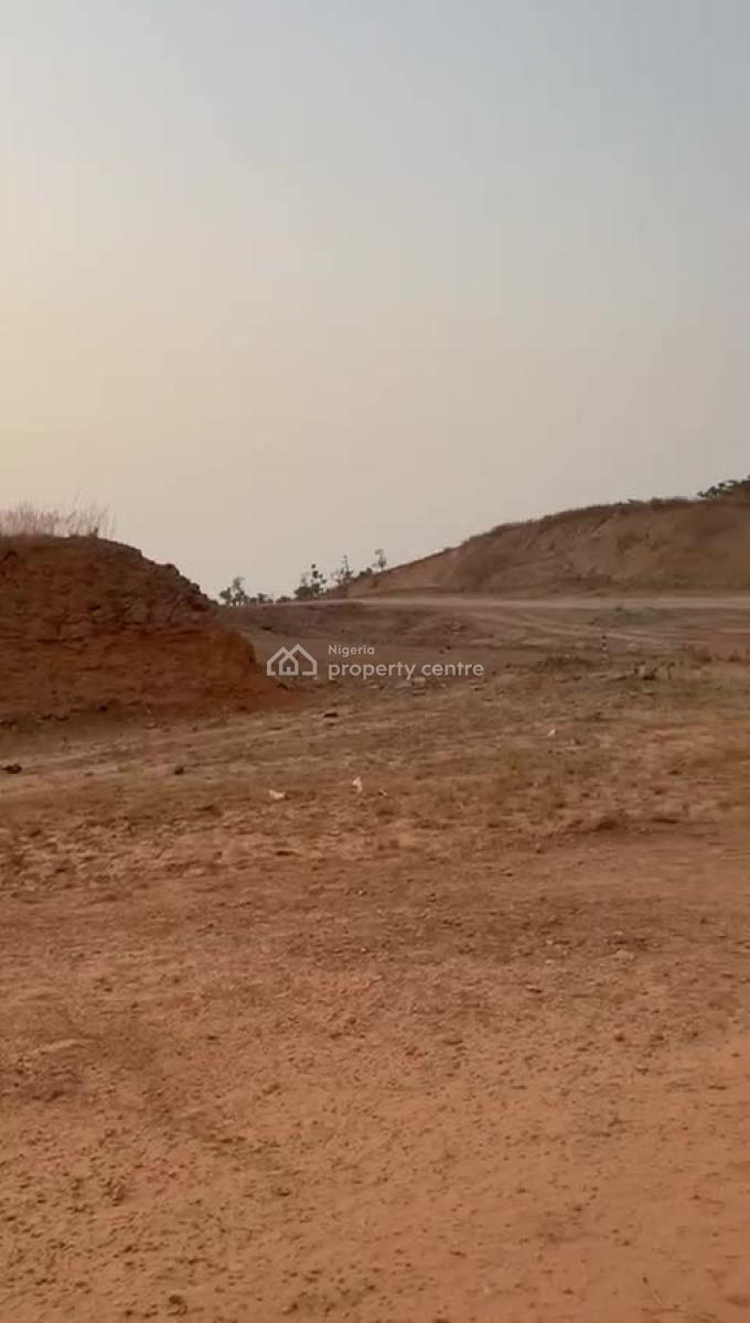 Prime 1.08 Hectares of Land, Guzape District, Abuja, Commercial Land for Sale