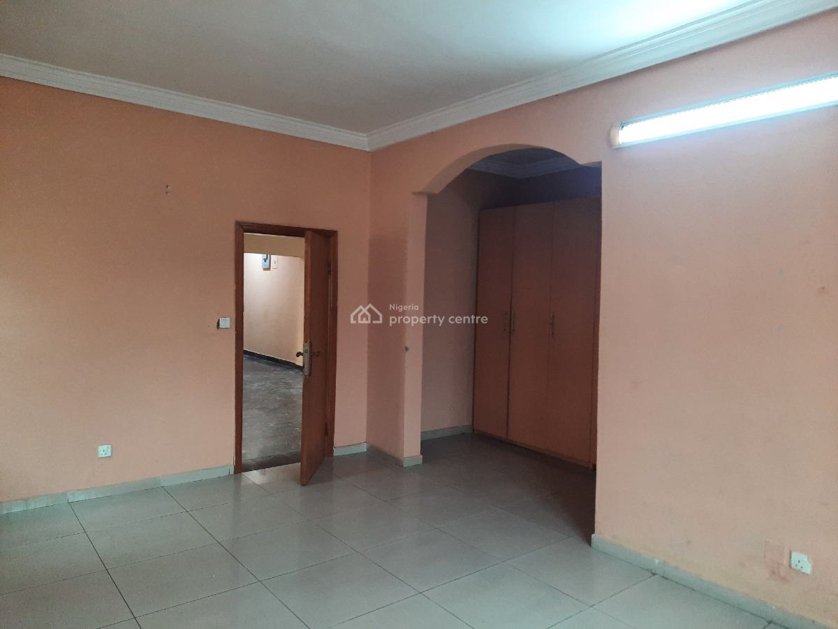 Fully Serviced 3-bedroom Apartment + B.q, Ikeja Gra, Ikeja, Lagos, Flat / Apartment for Rent