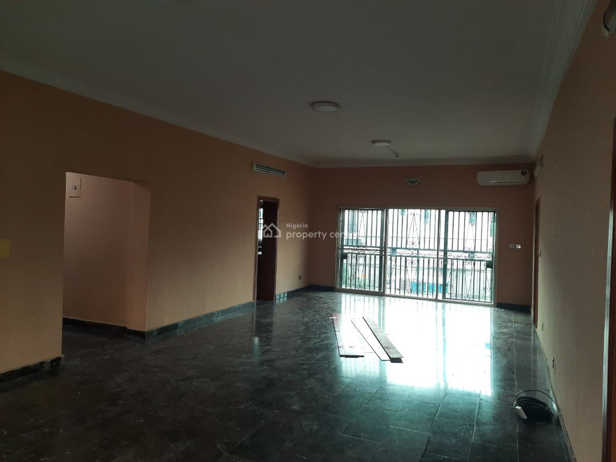 Fully Serviced 3-bedroom Apartment + B.q, Ikeja Gra, Ikeja, Lagos, Flat / Apartment for Rent