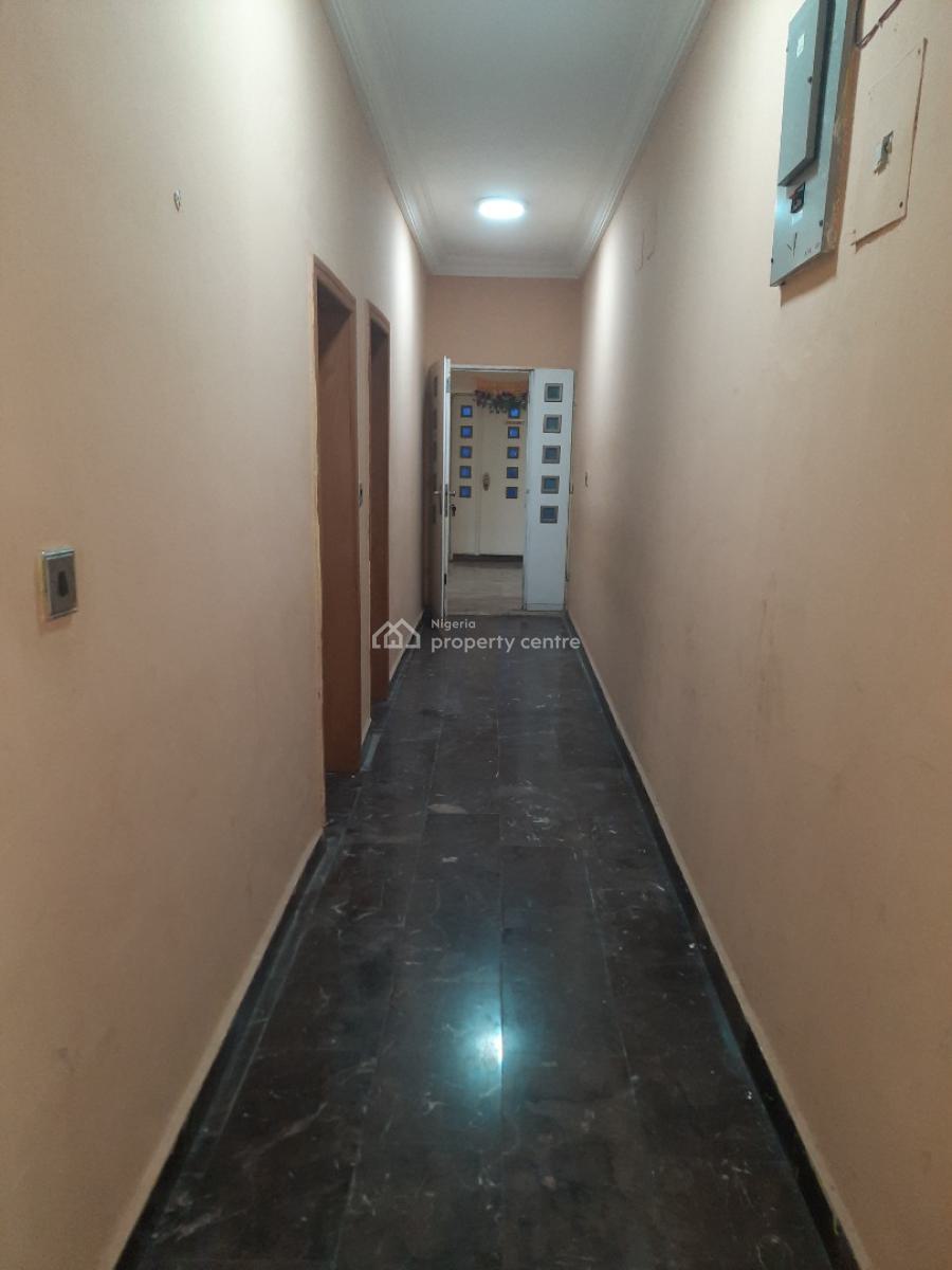 Fully Serviced 3-bedroom Apartment + B.q, Ikeja Gra, Ikeja, Lagos, Flat / Apartment for Rent