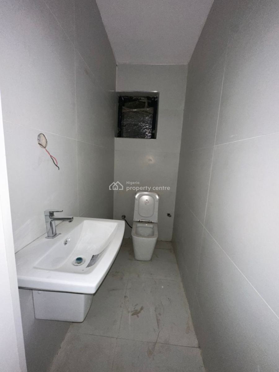 Affordable and Spacious 2 Bedroom Apartment, Lekki Phase 1, Lekki, Lagos, Flat / Apartment for Sale