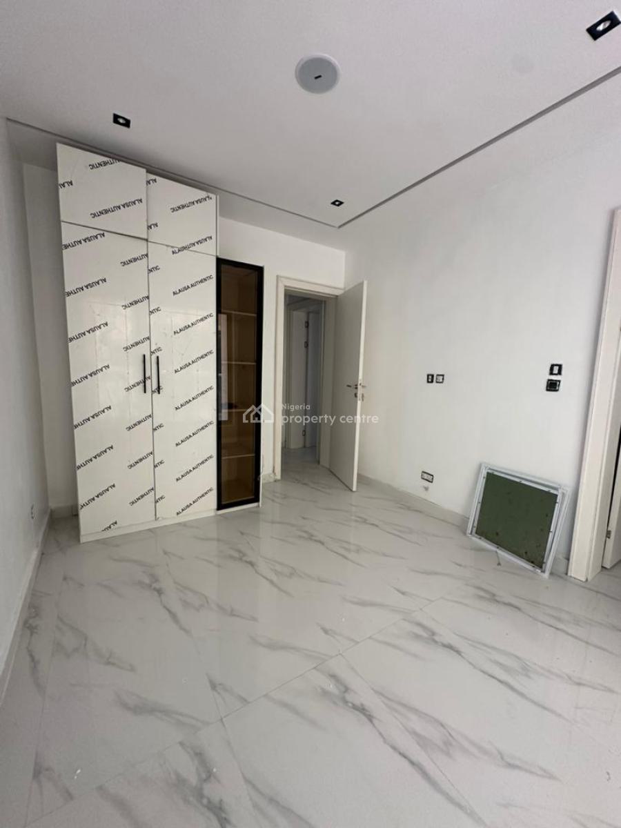 Affordable and Spacious 2 Bedroom Apartment, Lekki Phase 1, Lekki, Lagos, Flat / Apartment for Sale
