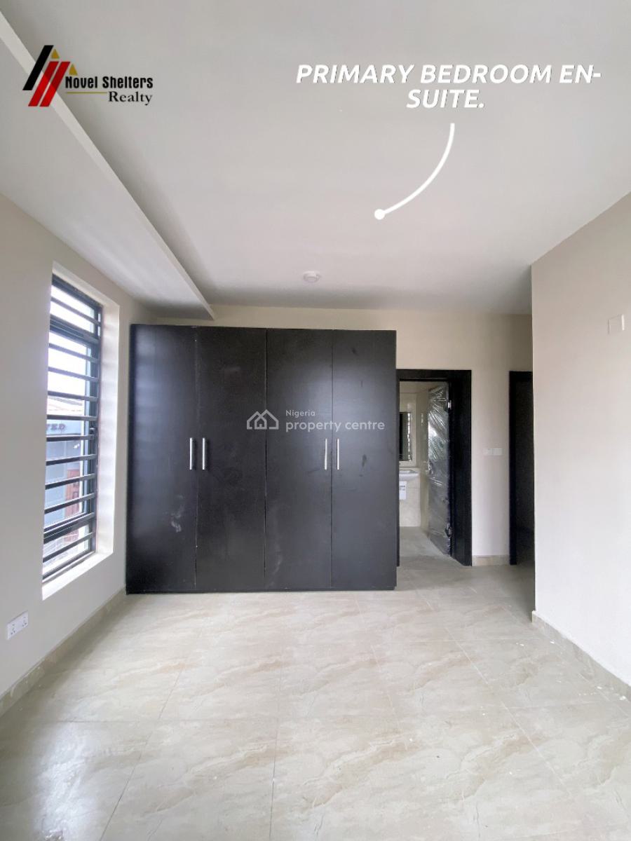 Contemporary 3 Bedroom Penthouse Apartment with Attached Bq, Lekki Phase 1, Lekki, Lagos, Flat / Apartment for Sale