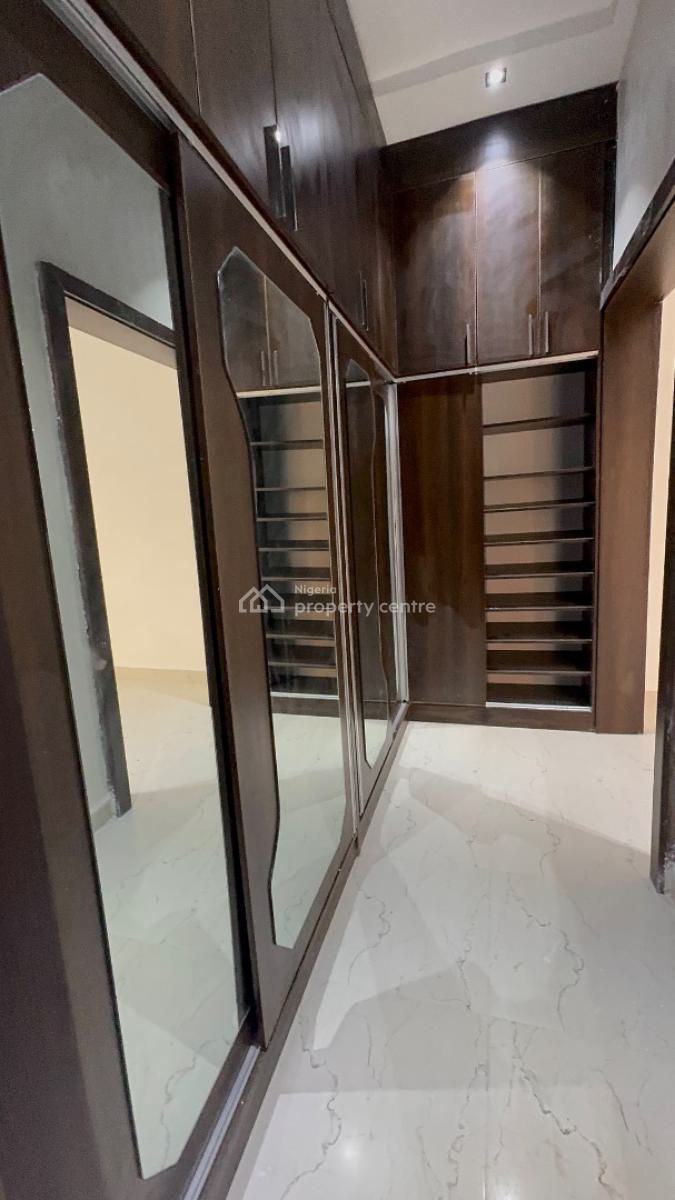 Extreme Luxury 4-bedroom Duplex in Cozy Area, Jahi, Jahi, Abuja, Terraced Duplex for Rent