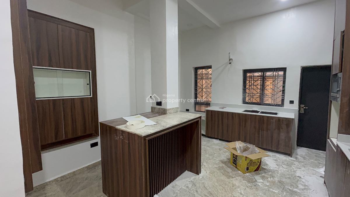 Extreme Luxury 4-bedroom Duplex in Cozy Area, Jahi, Jahi, Abuja, Terraced Duplex for Rent