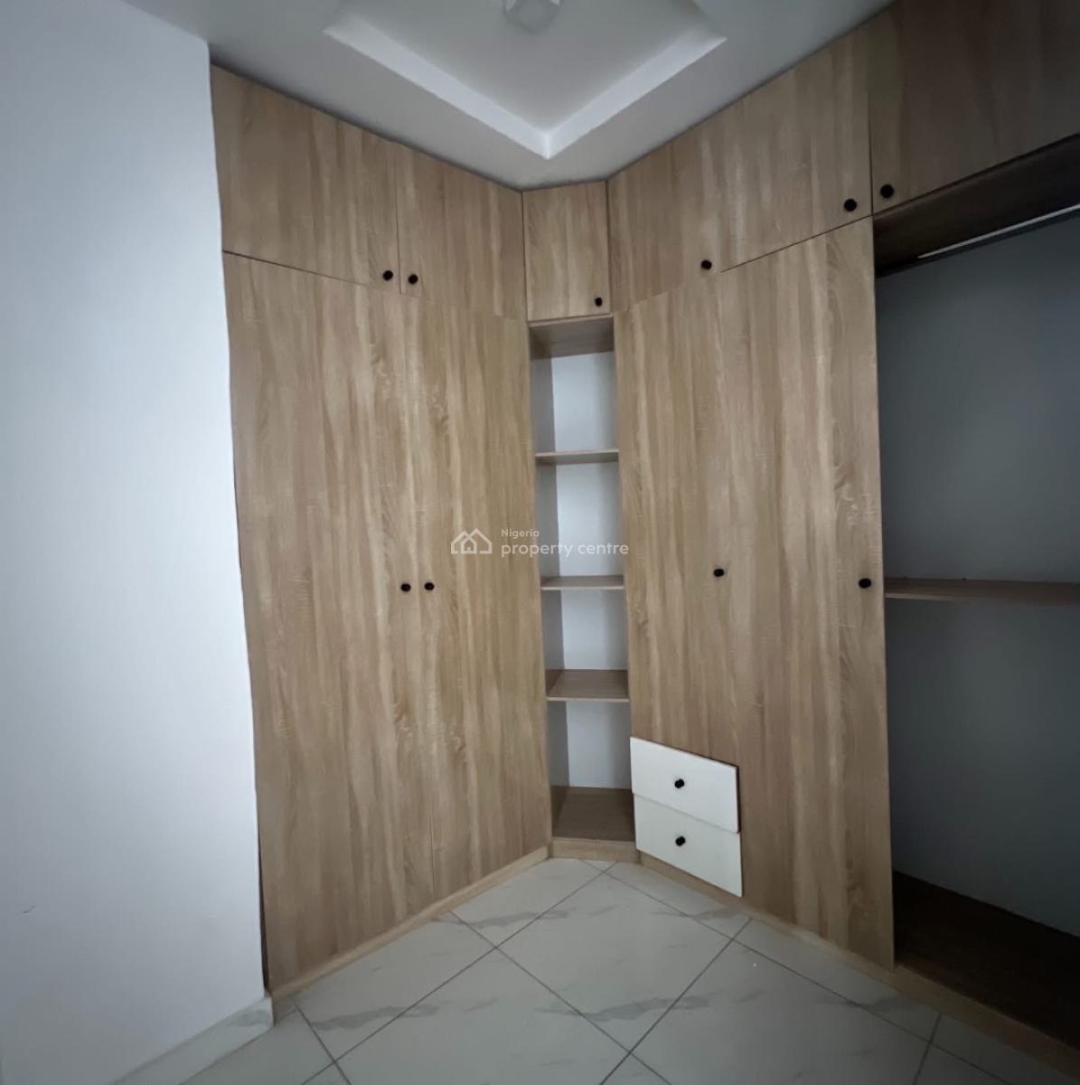 Serviced 4 Bedroom Terrace Duplex, Orchid Road, Lekki, Lagos, Terraced Duplex for Sale