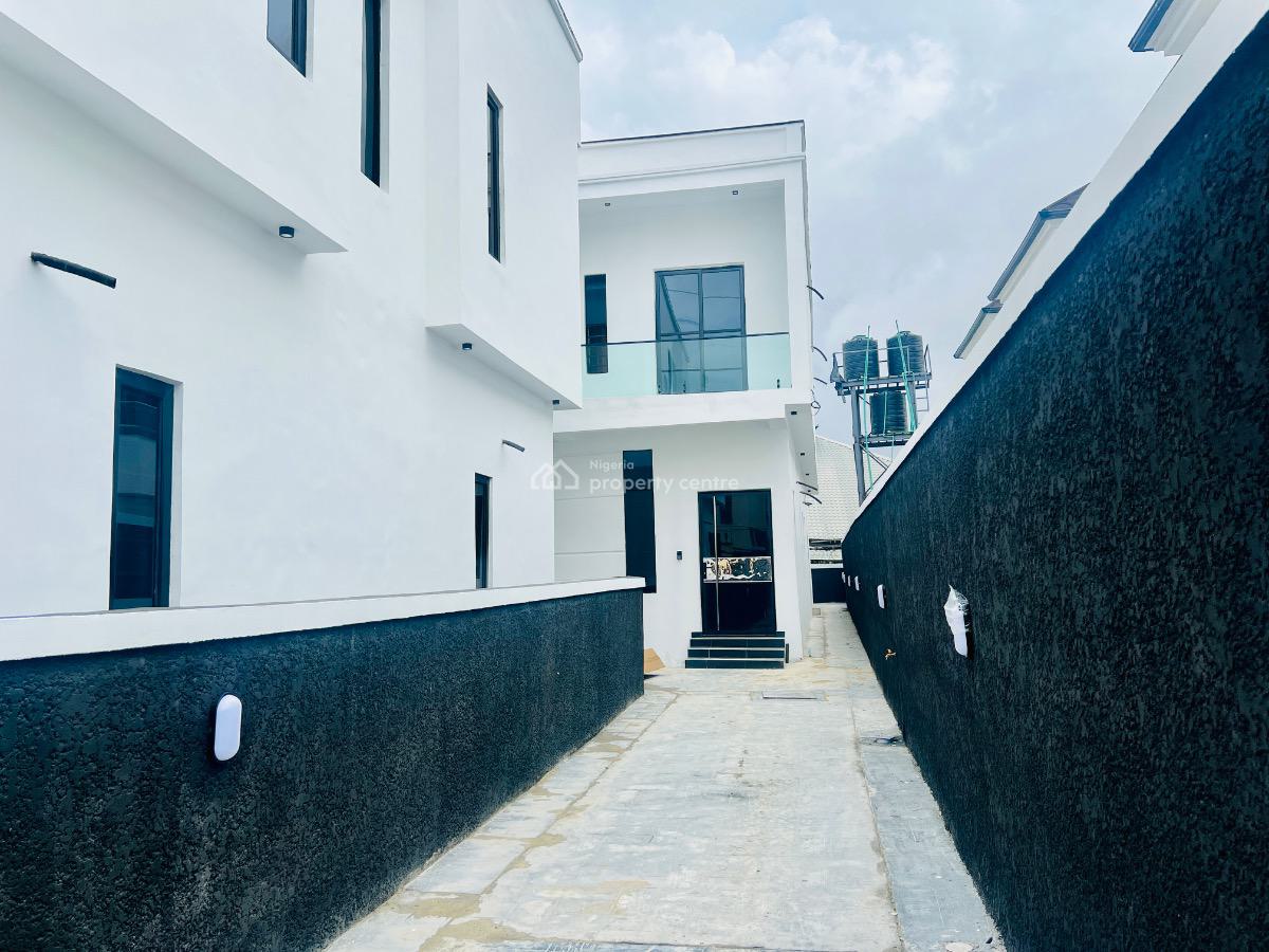 4 Bedroom Duplex in a Prime and Secure Estate, Thomas Estate, Ajah, Lagos, Detached Duplex for Sale