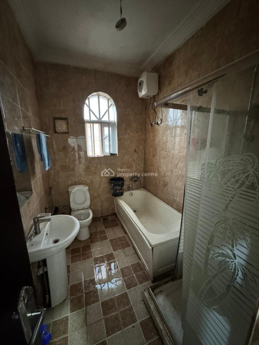 Spacious and Tastefully Finished 3 Bedroom Flat, Life Camp, Abuja, Flat / Apartment for Rent