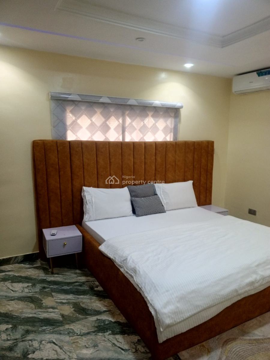 Furnished and Serviced 1bedroom, Ikeja Gra, Ikeja, Lagos, Mini Flat (room and Parlour) Short Let