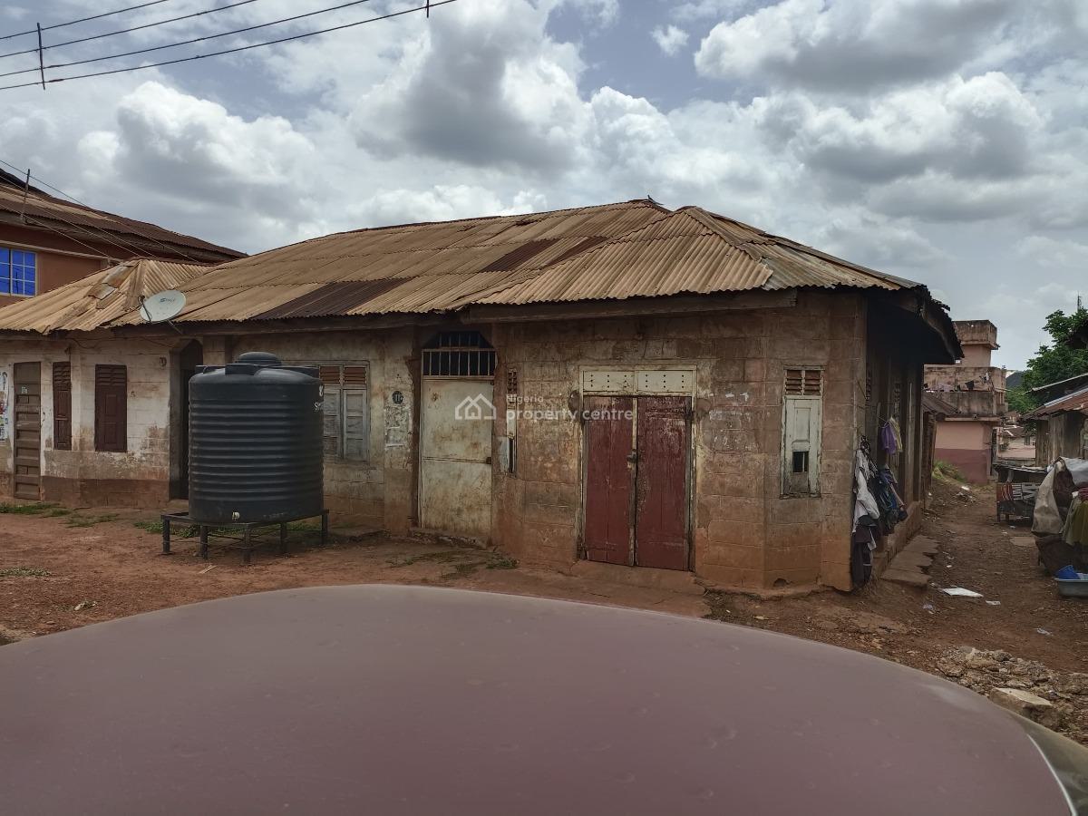 Strategic Dilapidated Bungalow on a Tarred Street, Umunevo Street Off Ogui Road, Enugu, Enugu, Detached Bungalow for Sale