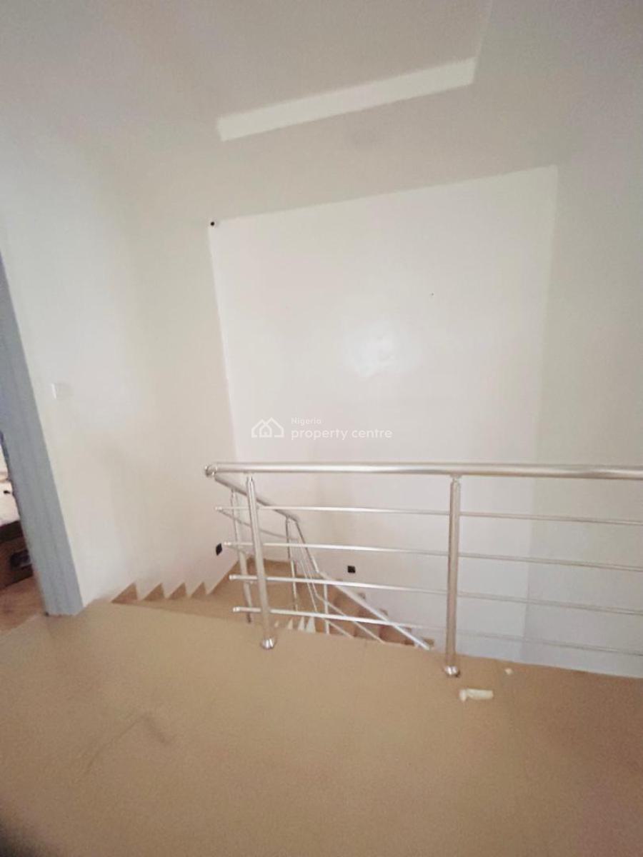 Fully  Serviced  4 Bedroom  Duplex  in a Secured  Estate, Orchid Road, Lekki, Lagos, House for Rent