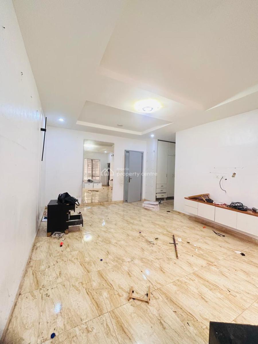Fully  Serviced  4 Bedroom  Duplex  in a Secured  Estate, Orchid Road, Lekki, Lagos, House for Rent