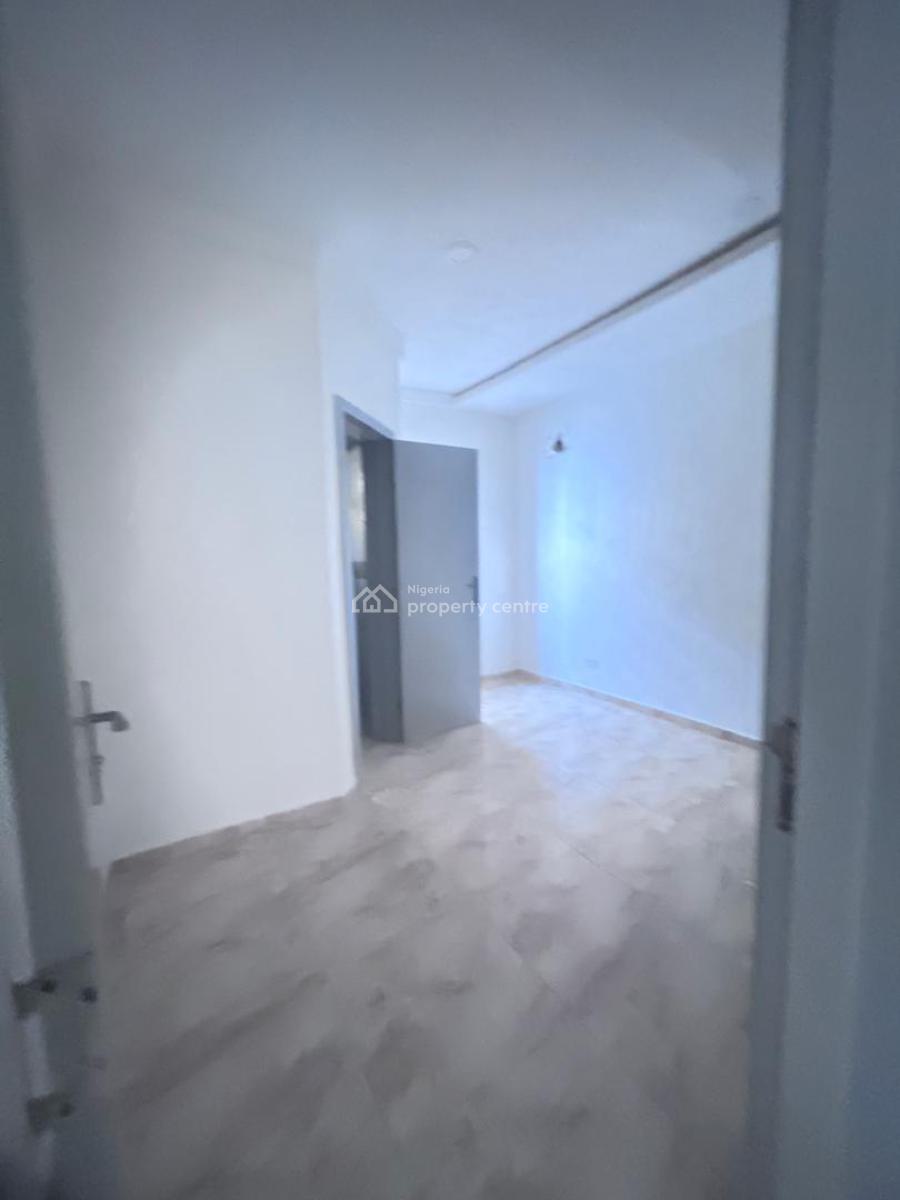 Tenanted Serviced 3 Bedroom  Duplex  in a Secured  Estate., Royalpine Orchid  Road, Lekki, Lagos, House for Sale