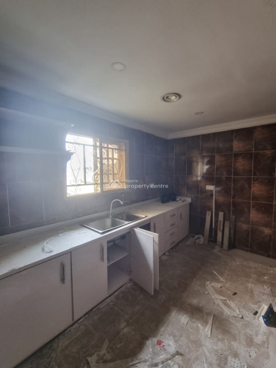 4 Bedroom Penthouse Apartment, Lekki Phase 1, Lekki, Lagos, Flat / Apartment for Rent