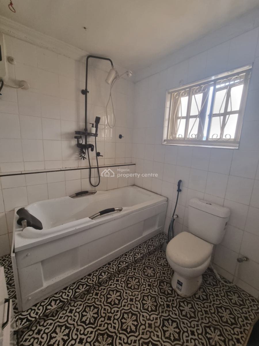4 Bedroom Penthouse Apartment, Lekki Phase 1, Lekki, Lagos, Flat / Apartment for Rent